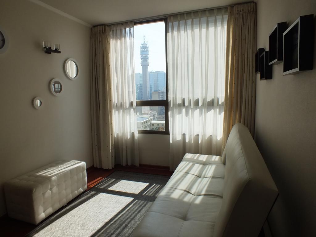 Sys Suites Tarapaca Santiago de Chile Rum bild