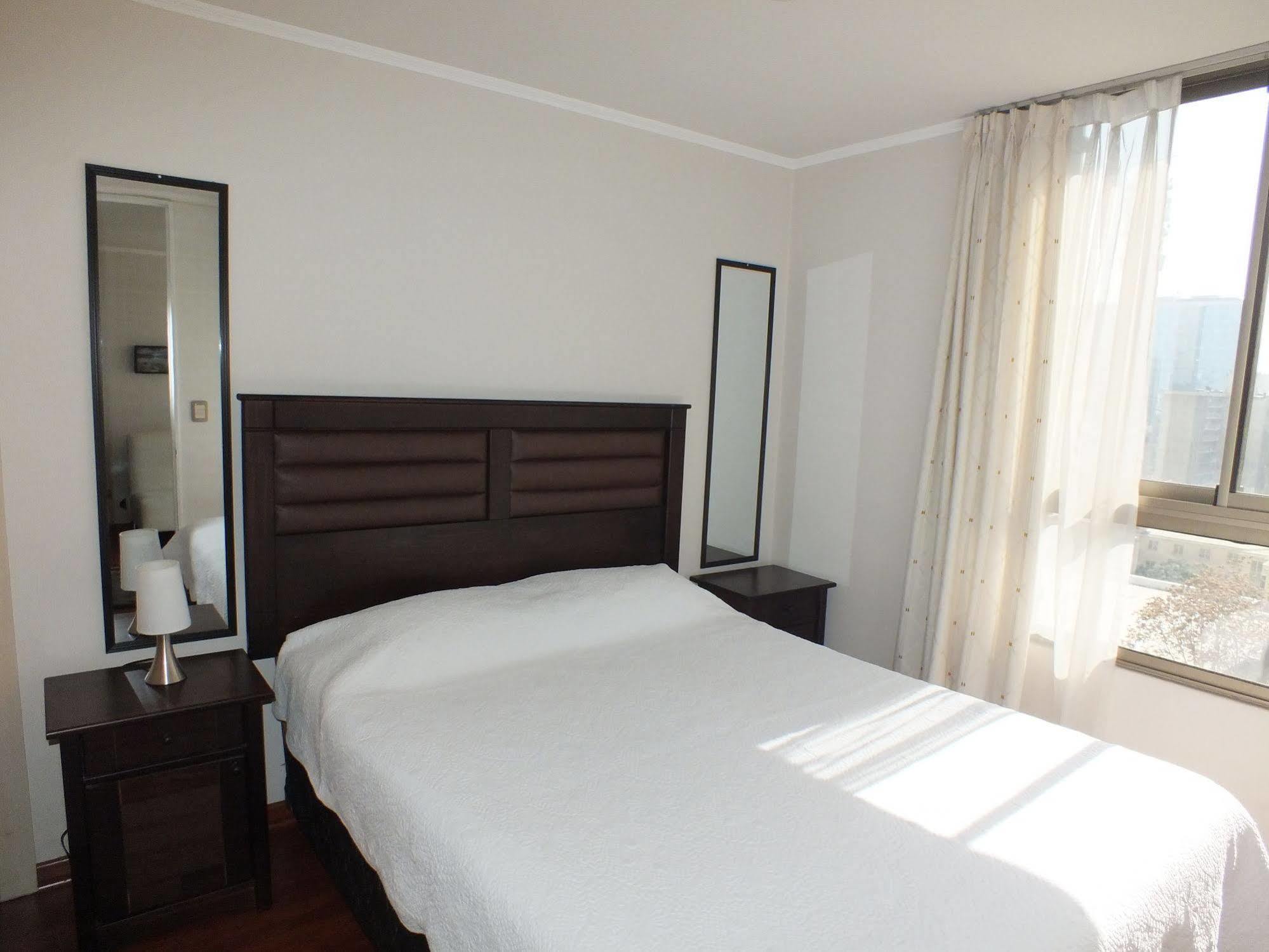 Sys Suites Tarapaca Santiago de Chile Exteriör bild